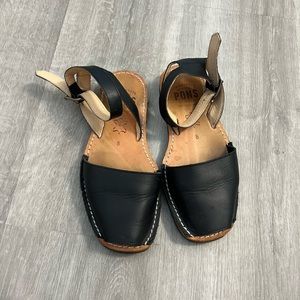 Avarcas Pons Classic Style Strap in Black